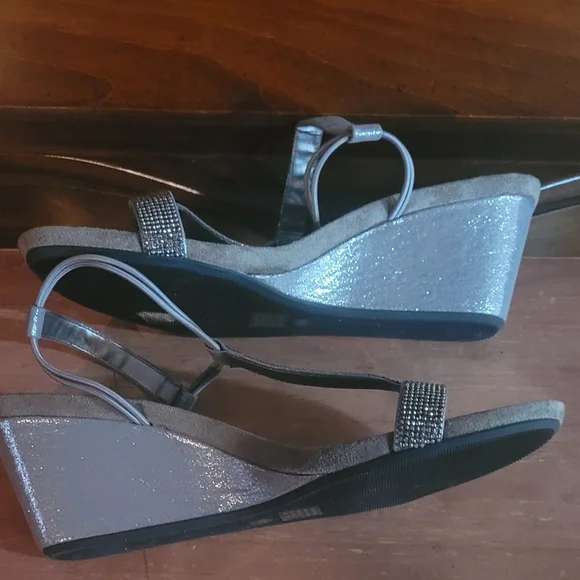 Style & Co Wedge Sandals - Picture 7 of 9